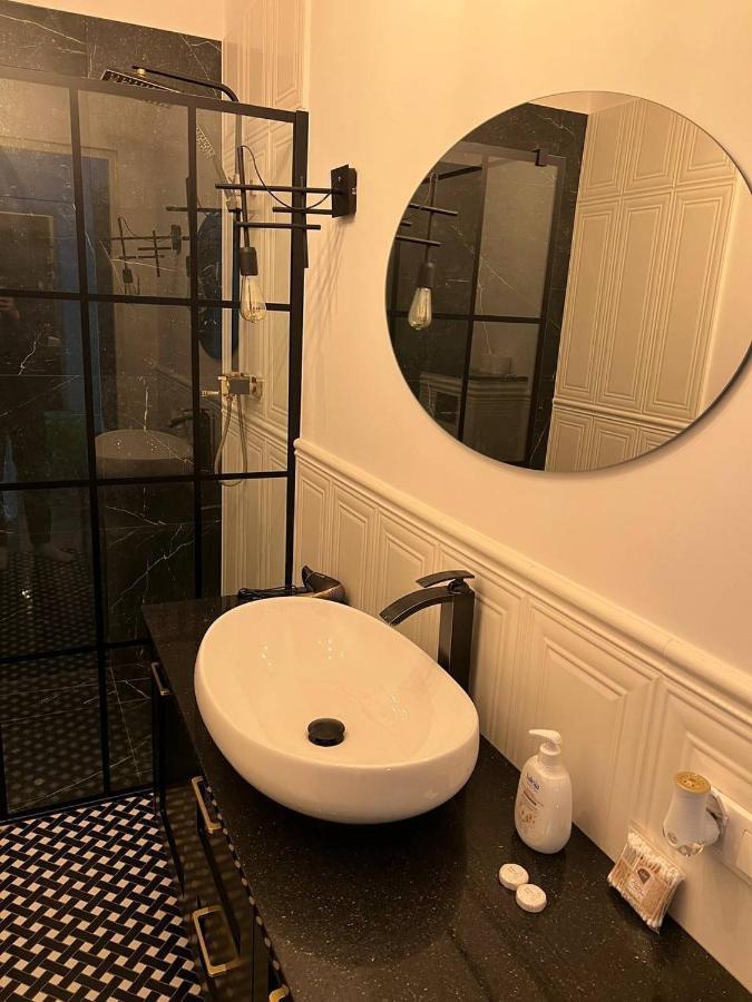 Luxury Apartment In The City Center , Wi-Fi - By Hik Apartments Varşova Dış mekan fotoğraf