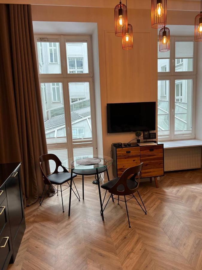 Luxury Apartment In The City Center , Wi-Fi - By Hik Apartments Varşova Dış mekan fotoğraf